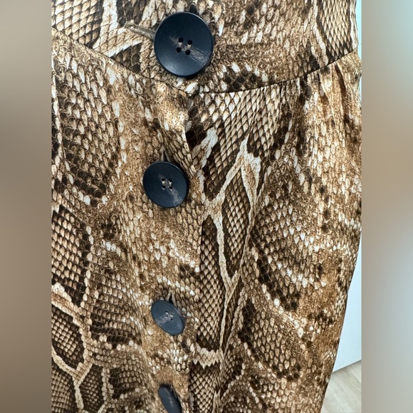 NWOT Zara Snake Print A-Line Button-Front Skirt - Picture 7 of 11